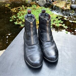 Ariat Devon III Paddock Boot - Youth
US Sz -4